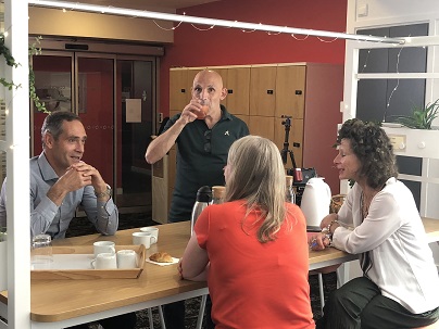 Convivialite-Petit Dejeuner-Coworking Issy